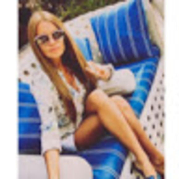 Meet your Posher, Crystal - Picture 1 of 1